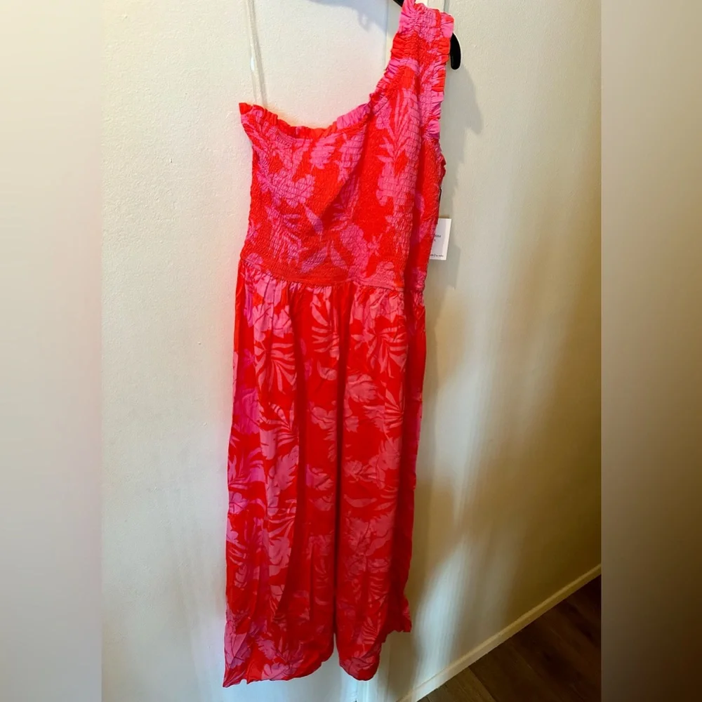 Beautiful One Shoulder Floral Dress - Picture 2 of 8